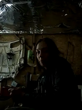 husi6969 online show from September 23, 2:11 am