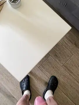 Jonny Agatha online show from January 31, 7:45 pm