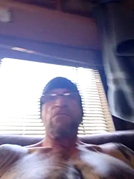 ShawnandDani7074 online show from December 16, 5:42 pm