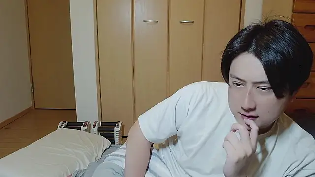 oyu kun online show from March 28, 1:11 pm