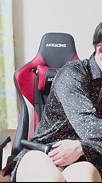 oyu kun online show from February 3, 10:09 am