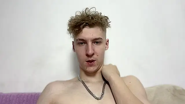 MrSexyCum4U online show from February 12, 10:05 pm