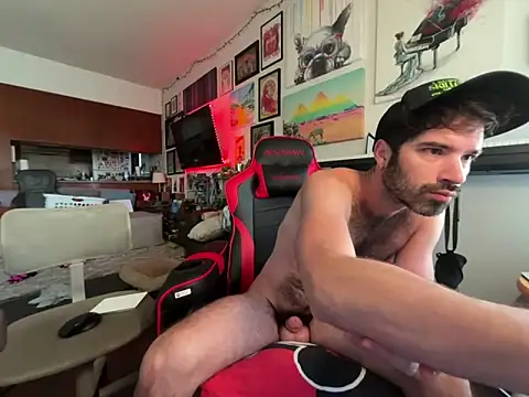 Pupscritch online show from April 17, 1:58 pm