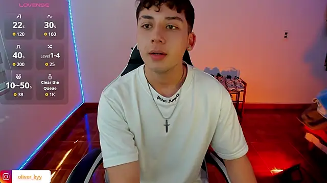 Snapshot of Casper___kyy chatting on September 21, 7:14 pm Casper   kyy online show from September 21, 7:14 pm