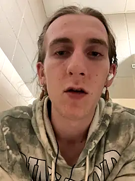 Snapshot of joshuatree4026 chatting on September 14, 2:46 am joshuatree4026 online show from September 14, 2:46 am