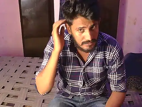 krishjaat43 online show from May 31, 6:31 pm