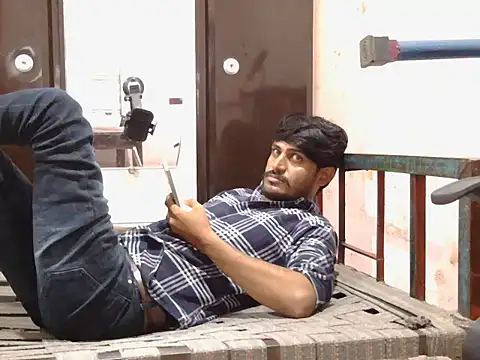 krishjaat43 online show from October 30, 4:08 pm