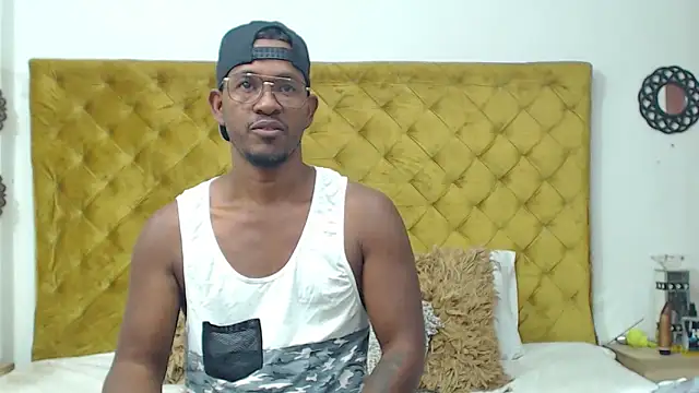 AndyCalifornia1 online show from March 31, 10:33 pm