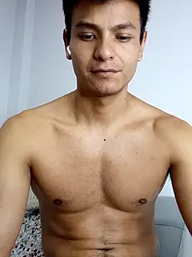 Snapshot of Valois2025 chatting on October 3, 3:44 am Valois2025 online show from October 3, 3:44 am