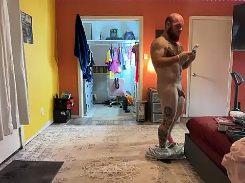 bearcub300 online show from November 30, 5:48 pm