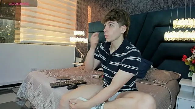 TaylerWhite online show from February 28, 12:04 pm