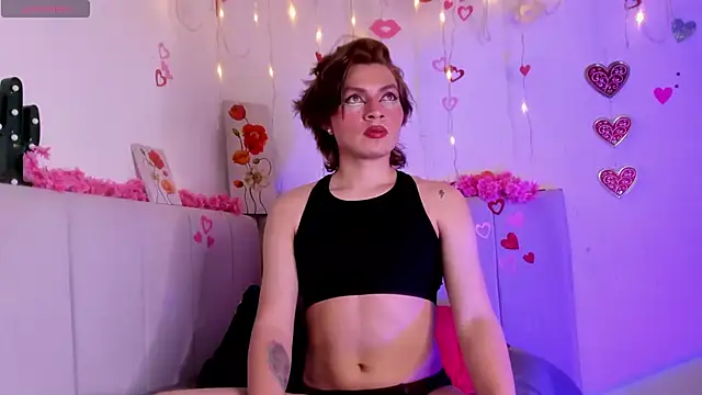 Snapshot of Tommy_Lovee chatting on September 24, 4:34 am Tommy Lovee online show from September 24, 4:34 am