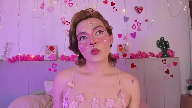 Snapshot of Tommy_Lovee chatting on October 9, 5:12 am Tommy Lovee online show from October 9, 5:12 am