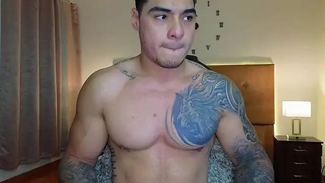 Steven Velez online show from March 12, 2:41 am