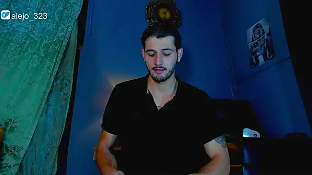 alejo  323   online show from February 22, 4:25 am