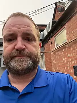 Snapshot of Dilfcam101 chatting on October 1, 6:17 am Dilfcam101 online show from October 1, 6:17 am