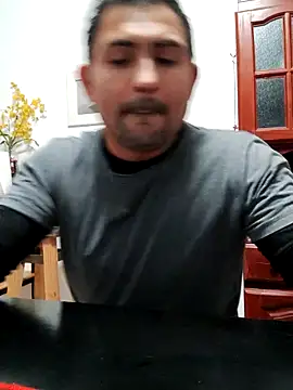 Bradd 32 online show from October 20, 2:48 am