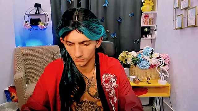 Snapshot of tobi_yours chatting on September 22, 7:35 pm tobi yours online show from September 22, 7:35 pm