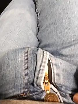 Ajayy01 online show from April 15, 2:39 pm