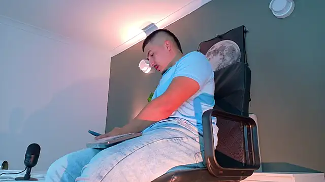 MrFox   online show from October 7, 7:51 pm