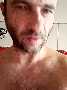 Snapshot of vasgabri chatting on September 18, 5:53 am vasgabri online show from September 18, 5:53 am