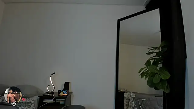 austin spears  online show from October 12, 12:48 am