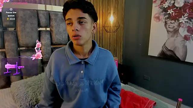 owen  johnson online show from November 15, 6:32 pm