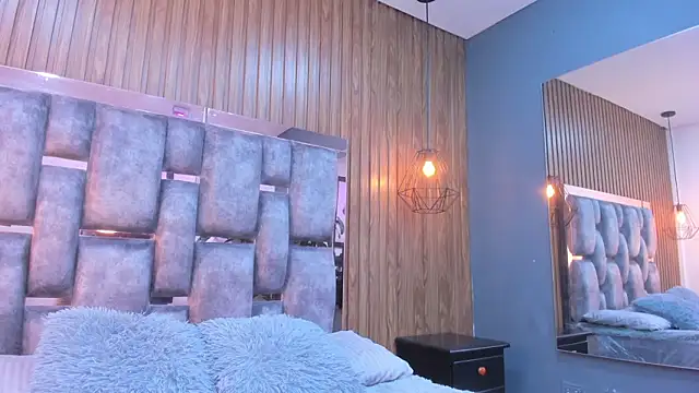 owen  johnson online show from March 8, 12:42 pm