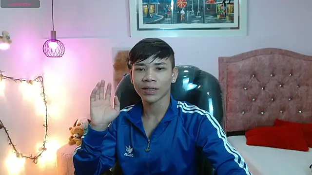 Snapshot of nathanclay chatting on October 2, 3:10 am nathanclay online show from October 2, 3:10 am