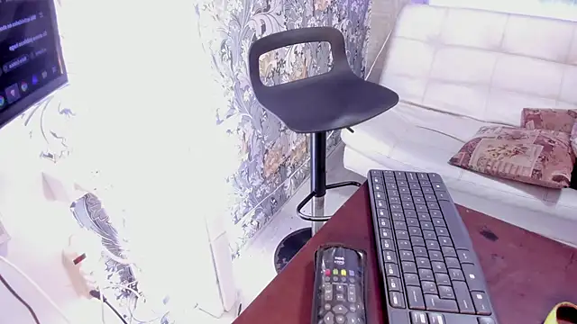  DantFox  online show from November 21, 12:09 am