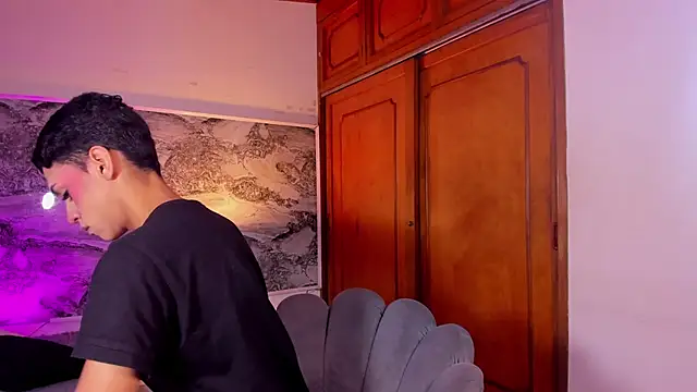 BILLY JAMEES online show from April 10, 12:12 pm