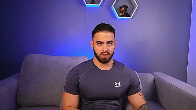 Paul Phoenix online show from February 2, 7:55 pm