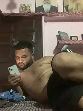 amitsharma7868 online show from July 1, 4:19 pm