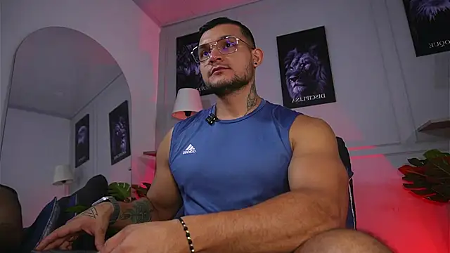 Marco Vega online show from July 9, 2:05 am