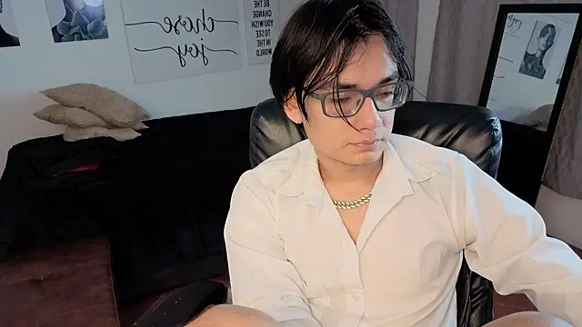 davoxer online show from March 22, 8:30 am