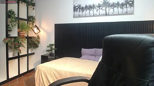 markbowie online show from December 19, 9:01 pm