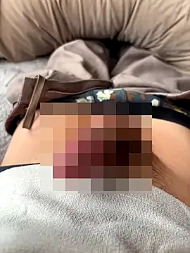 tom19899q online show from November 27, 5:55 am