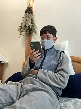 tom19899q online show from November 29, 10:23 pm