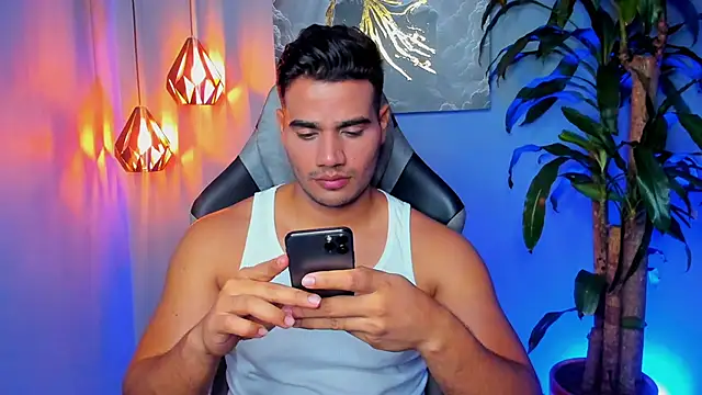 AndresR3 online show from November 16, 11:51 pm