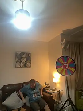 yourmaster2025 online show from October 7, 6:12 pm