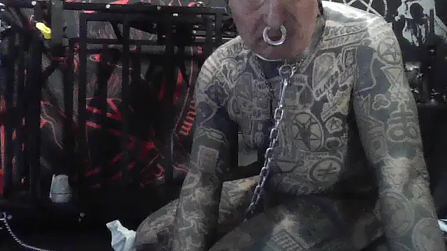 object857 online show from April 11, 1:25 pm