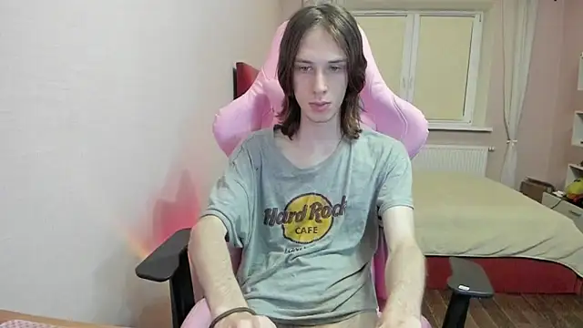 eleganc3 online show from October 28, 7:38 pm