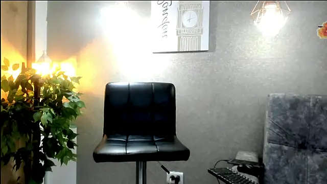 battistaturner online show from October 16, 12:29 am