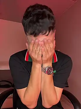 AdrianRinaldi online show from March 8, 2:04 am