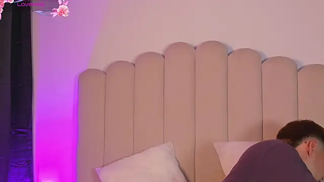 Eragonbooy online show from February 24, 11:05 pm