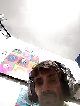 githot online show from September 26, 6:44 am