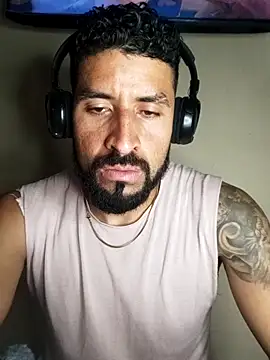 Alexsexygamer online show from November 2, 12:04 am