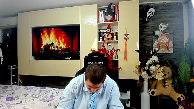 SpartacusDaddy48 online show from March 22, 2:00 pm