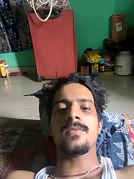 Snapshot of Sushant001 chatting on October 26, 3:41 am Sushant001 online show from October 26, 3:41 am