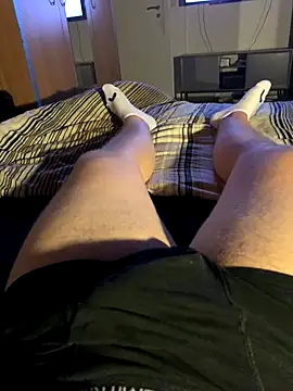 YoungDick004 online show from October 29, 9:51 pm